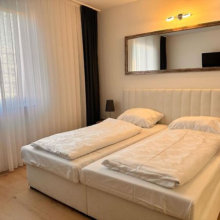 Hotel Erlenstegen Nuremberg Bagian luar foto